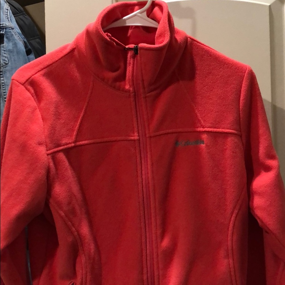 Women Columbia sweater
